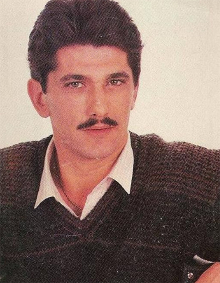 Bir dönem Yeşilçamın en yakışıklısıydı...Başka bir ülkede restoran patronu oldu