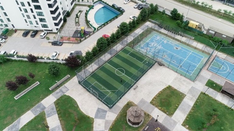 Gerçeği kamera görüntüsü ortaya çıkardı: Parktaki iki çocuk güç gösterisi yaptı 7 yaşındaki Güney beyin kanaması geçirdi