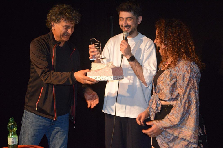 Hamburg 8. Tiyatro Köprüsü Festivali dolu dolu geçti