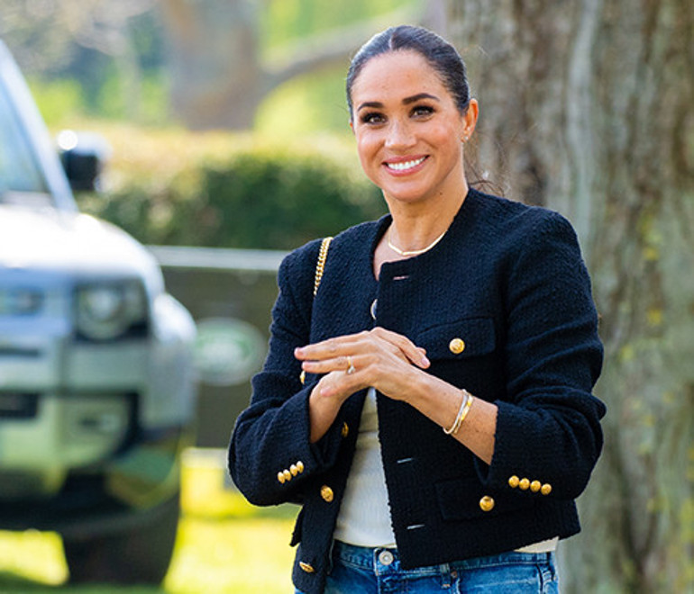 Askerden dönüp ticarete atılmıştı... Halk pazarında tavuk satıyordu... Anne sözü dinledi, ünlü oldu