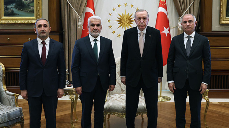 Cumhurbaşkanı Erdoğan, Zekeriya Yapıcıoğlunu kabul etti