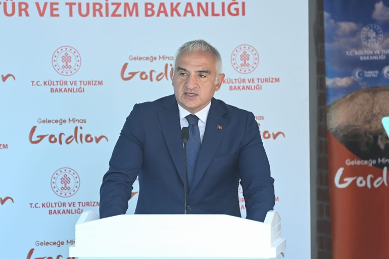 Büyük keşfi Bakan Ersoy duyurdu: Ankarada gün ışığına çıkarıldı