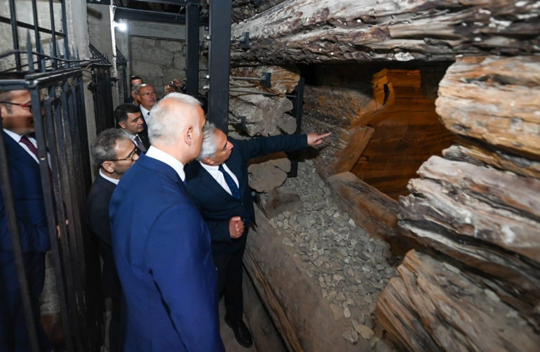 Büyük keşfi Bakan Ersoy duyurdu: Ankarada gün ışığına çıkarıldı