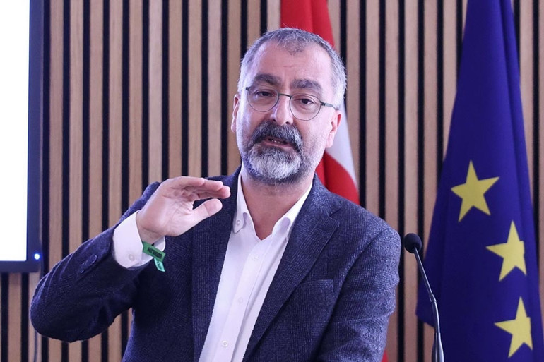 TDU’da sağlık paneli