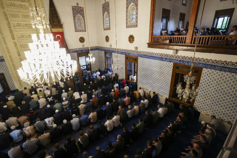 Tüm Türkiyede Kurban Bayramı namazı kılındı