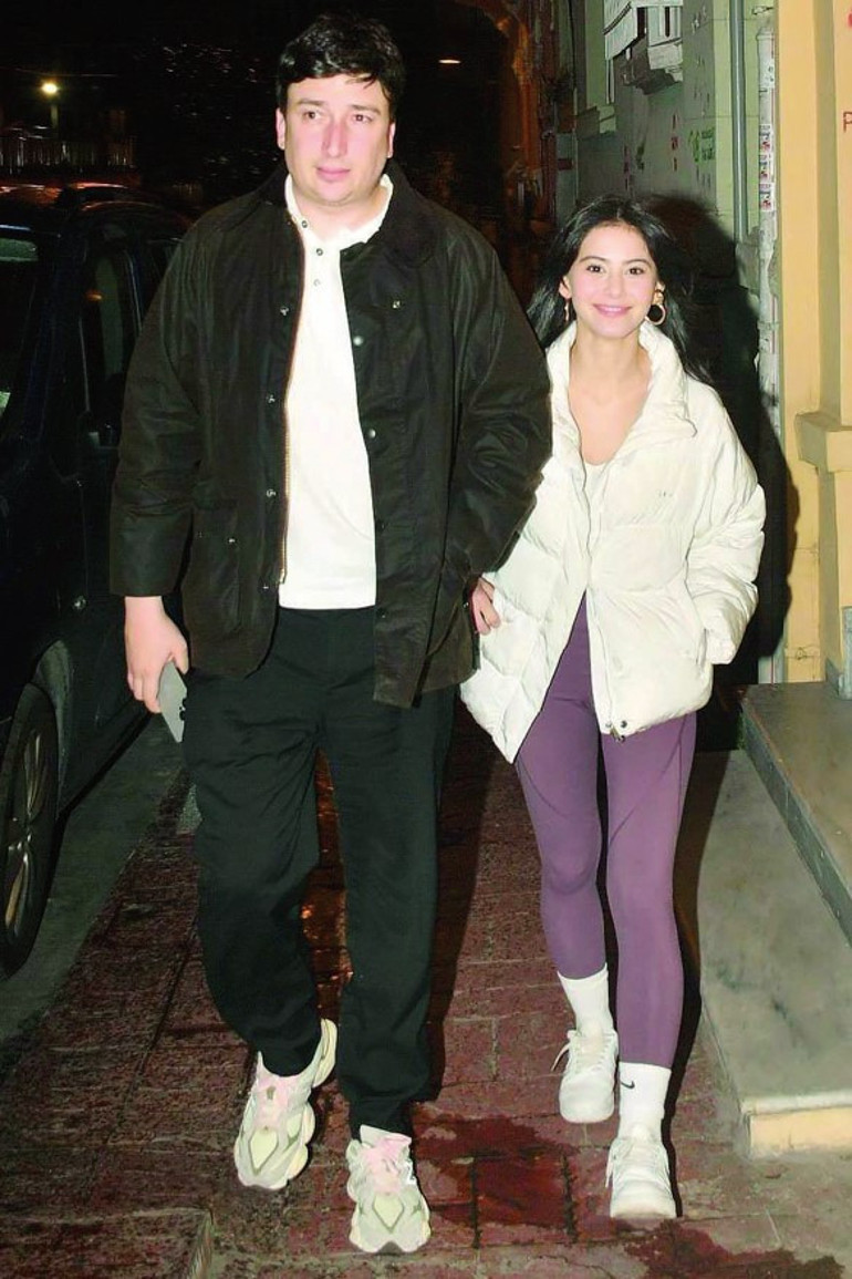 Somer şef tatilde... Çeşmede aşk