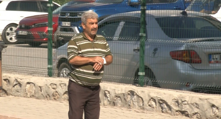 Manzara yine değişmedi Bir Kurban Bayramı klasiği: Koşarak geldiler