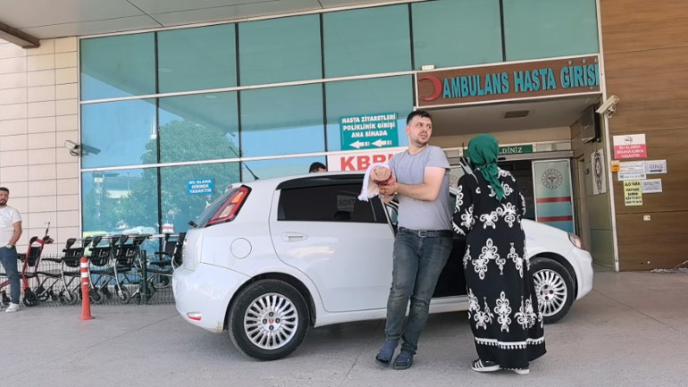 Manzara yine değişmedi Bir Kurban Bayramı klasiği: Koşarak geldiler