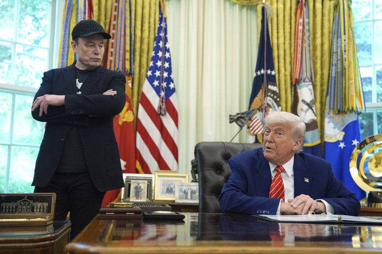 Patlamaya hazır bir sadakat krizi Trump ve Musk arasında sıkışıp kalan isim: Katie Miller