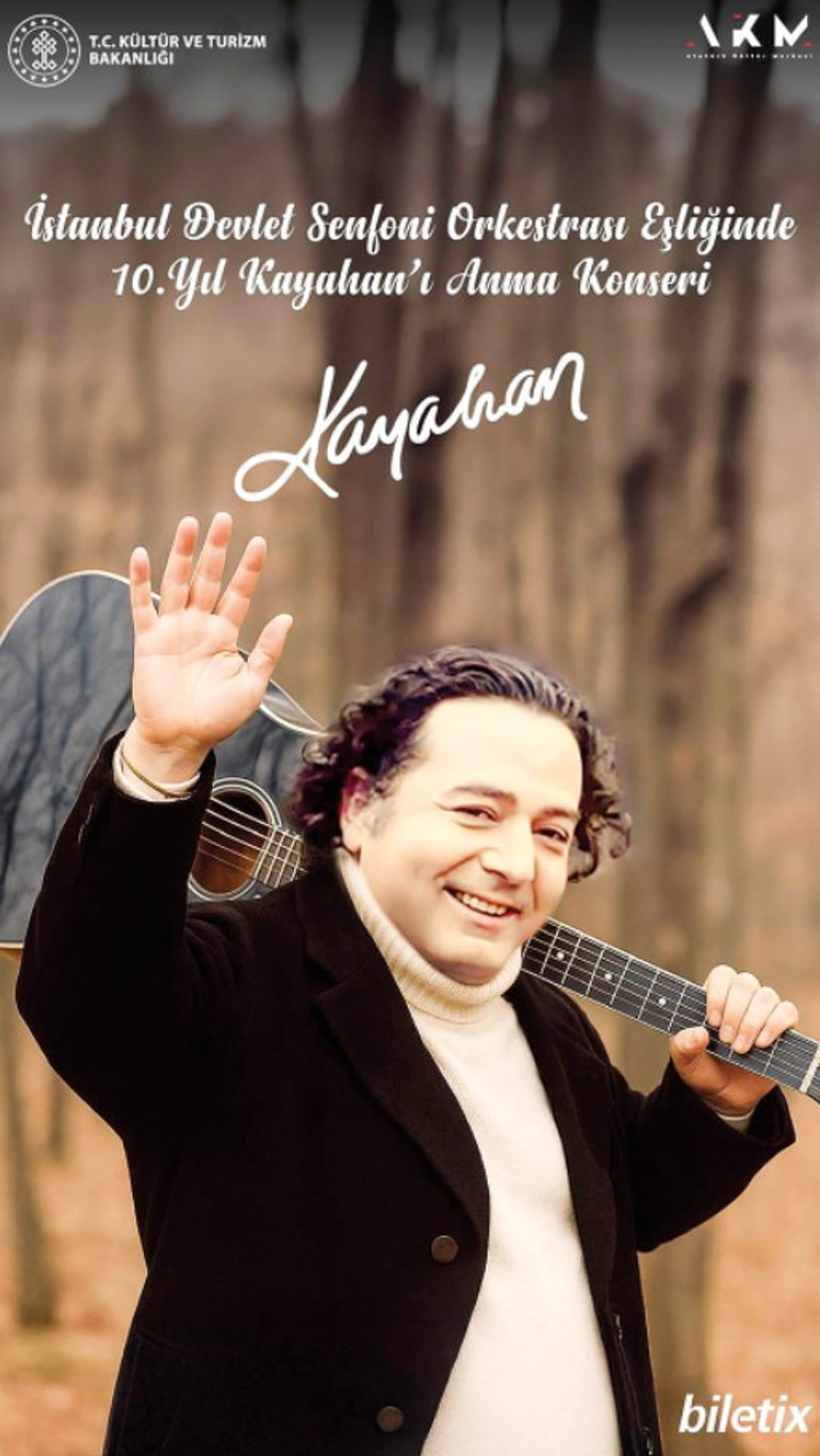 Kayahan şarkılarla anılıyor