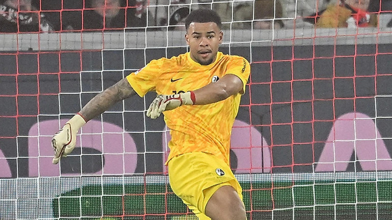 Galatasaray transferde ilk teması kurdu Muslera yerine dev kaleci