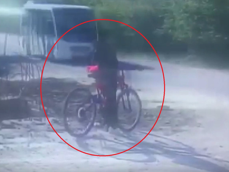 7 yıl önce öldürülen 12 yaşındaki Keremin son görüntüleri ortaya çıktı Camdan bir şey gördü, kaçtı ve öldürüldü