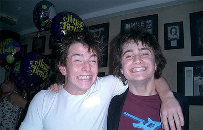 Hayallerindeki film, hayatının kabusu oldu.. Yere düştüm ve tam o anda boyun kemiğimin kırılma sesini duydum... Set kazası felçli bıraktı