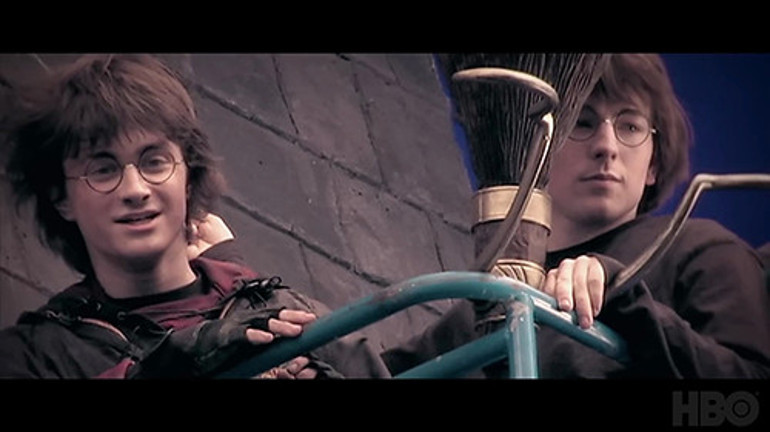 Hayallerindeki film, hayatının kabusu oldu.. Yere düştüm ve tam o anda boyun kemiğimin kırılma sesini duydum... Set kazası felçli bıraktı