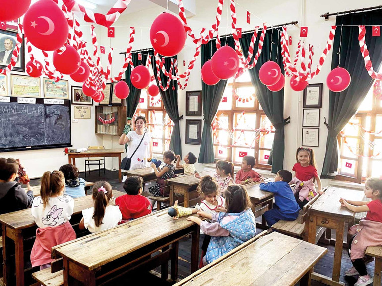 Eğitime atanmış değil adanmış bir hayat