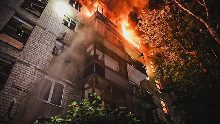 Rusyadan Ukrayna kentlerine saldırı: 2 ölü 37 yaralı