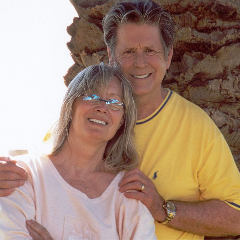 Neredeyse evleneceği adama arabayla çarpıp öldürüyordu… Büyük aşklarının filmi bile çekildi… Kader birleştirdi, ölüm ayırdı