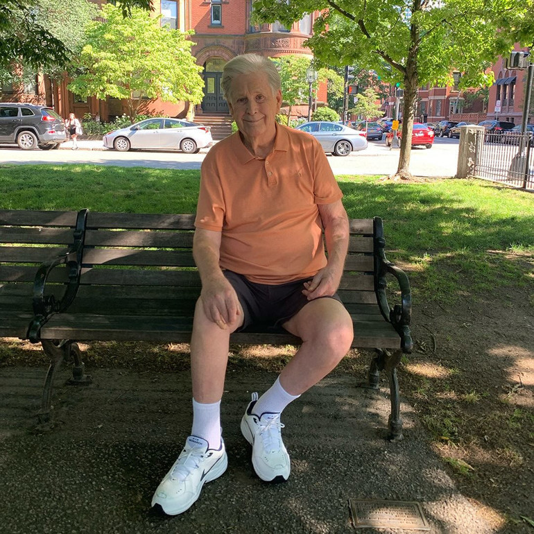 Neredeyse evleneceği adama arabayla çarpıp öldürüyordu… Büyük aşklarının filmi bile çekildi… Kader birleştirdi, ölüm ayırdı