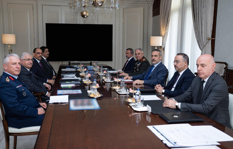 Son dakika: Güvenlik Zirvesi 4 saat sürdü... Dışişleri Bakanı Hakan Fidan: Olası senaryolara göre tüm tedbirleri alıyoruz