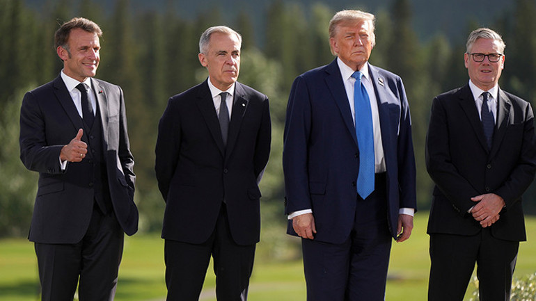 Son dakika... İsrail, 70ten fazla İran hava savunma füze bataryası imha edildi... Trump: Hamaneyin saklandığı yeri biliyoruz