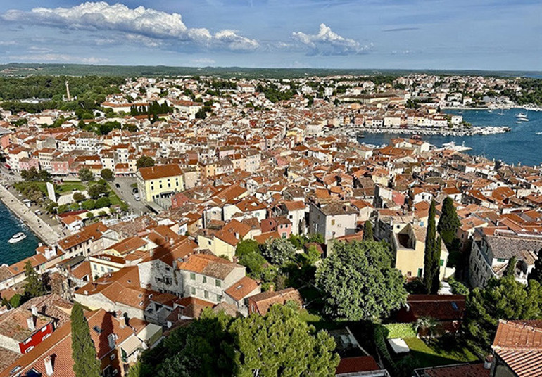 Kartpostal tadında bir şehir: Rovinj