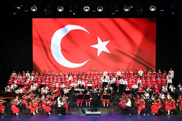 Cumhurbaşkanlığı Çocuk Orkestrası ve Korosu ilk kez İstanbullular ile buluşuyor