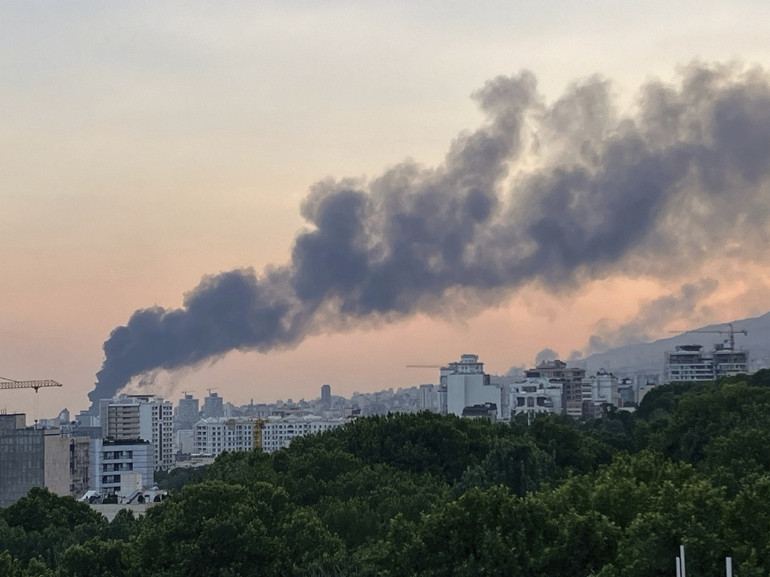 İsrail saldırısına canlı yayında yakalandı: İşte kahraman ilan edilen spiker Sahar Emami