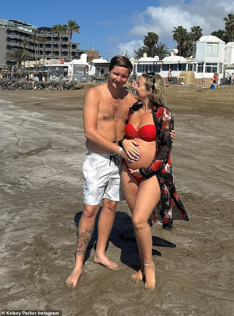 Kocası kanserden ölünce iki çocuğuyla yalnız kalmıştı… Yeniden sevdi diye duymadığı kalmadı… Şimdi üçüncü kez anne olacak