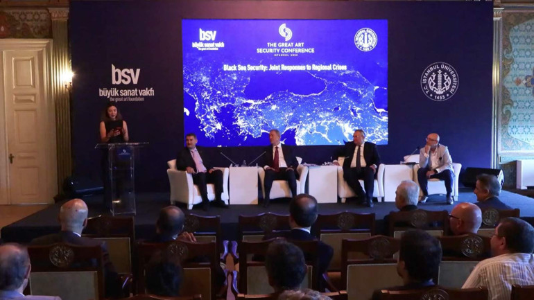 TBMM Milli Savunma Komisyonu Başkanı Akardan Möntrö açıklaması