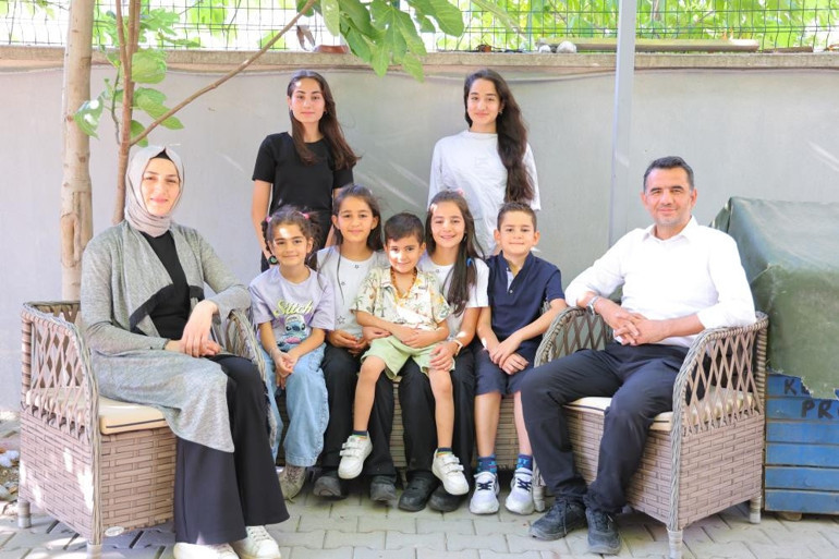 7 çocuklu öğretmen çift istedi, Bakan talimatı verdi