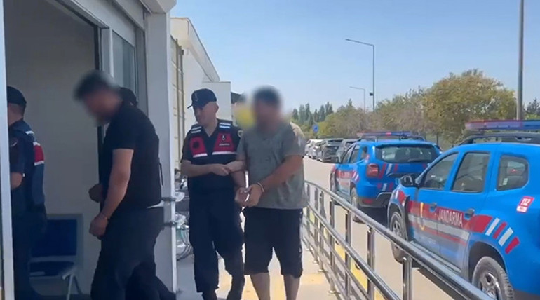Adanadaki orman yangını ile ilgili 5 tutuklama
