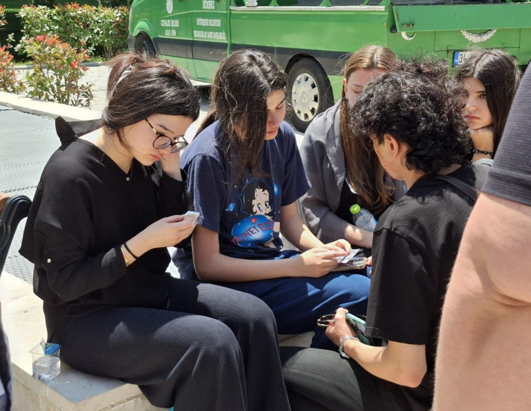 Nihal Candan son yolculuğuna uğurlandı... Annesinin feryatları yürekleri dağladı: Hani sen hakim, savcı olacaktın