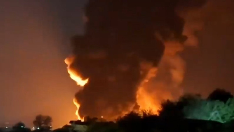 Son dakika... ABD İranı B-2lerle vurdu Üç nükleer tesise bomba yağdı... İsrailde siren sesleri... İşte anbean tüm gelişmeler