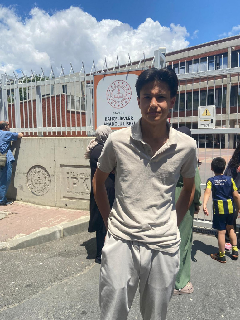 YKS’DE AYT VE YDT GÜNÜ