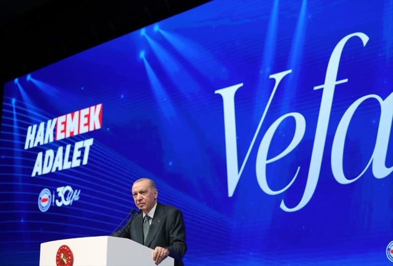 Cumhurbaşkanı Erdoğan: Kimden gelirse gelsin saldırıları asla tasvip etmiyoruz