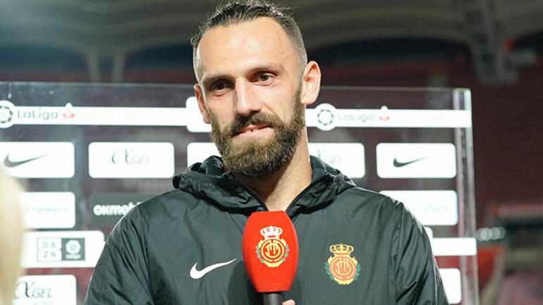 Beşiktaş, Fenerbahçeli eski golcü Vedat Muriqiyi transfer ediyor Sürpriz gerçek ortaya çıktı