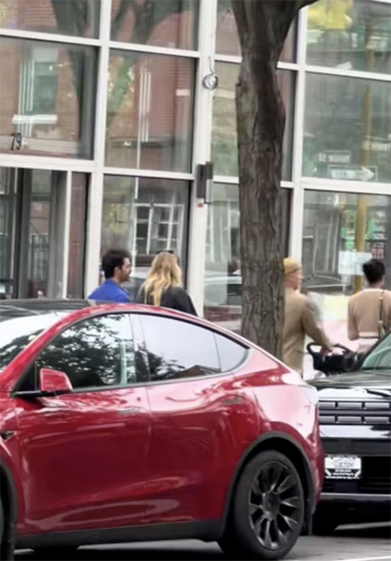 Ünlü çiftin iki çocuklu yuvası dağılmıştı... Eski eşler gizlice buluştu