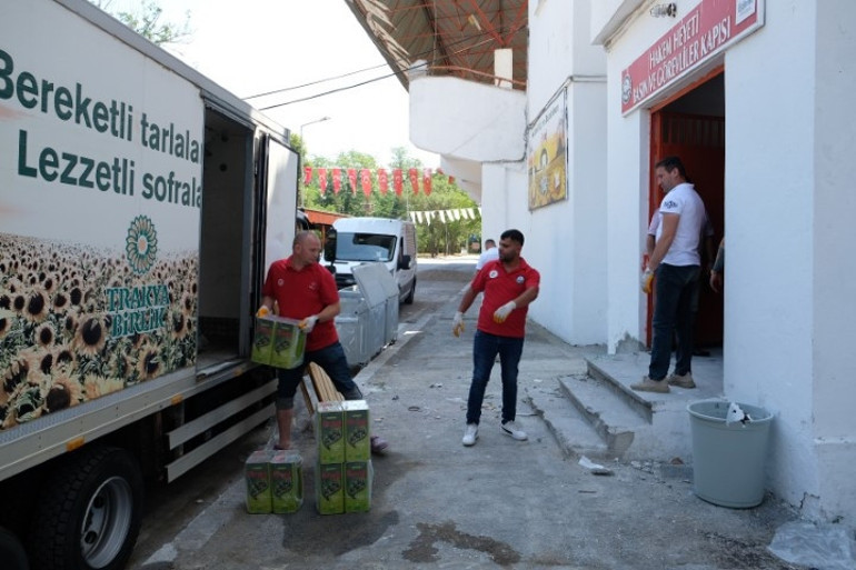 Kırkpınardaki güreşlerin olmazsa olmazı... 2 ton getirildi: Er meydanında güreşçilere dökülecek
