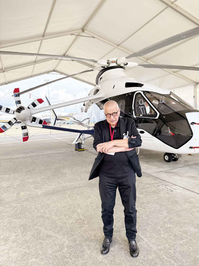 Airbus’un yeni hava aracı Paris Air Show’da sahneye çıktı... Yarı helikopter yarı uçak