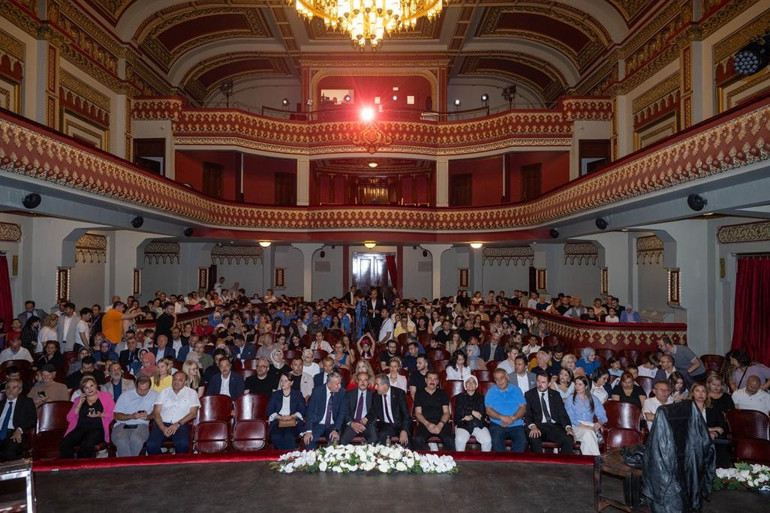 Vecihi Hürkuş’un hayatı sahnelendi