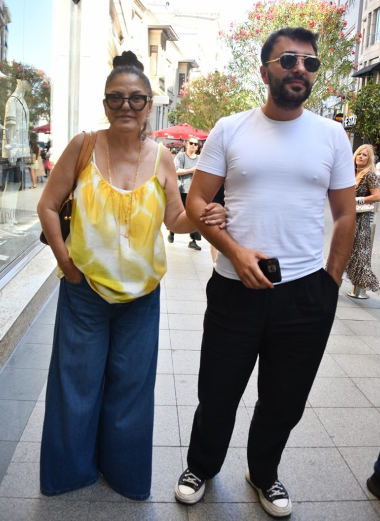 Biz dağılmak üzere kurulu bir grubuz