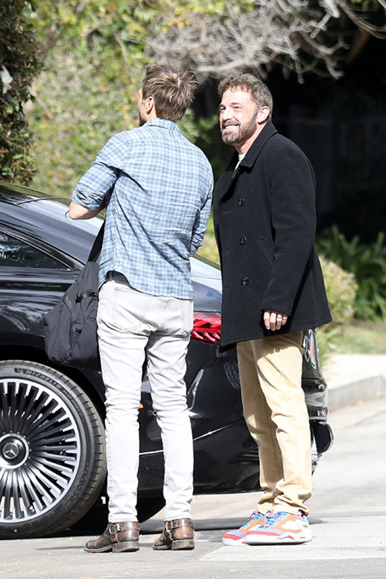 Eski karısının sevgilisine kafayı fena taktı: Anlamıyorum ki bu düşük profilli adamda ne buluyorsun