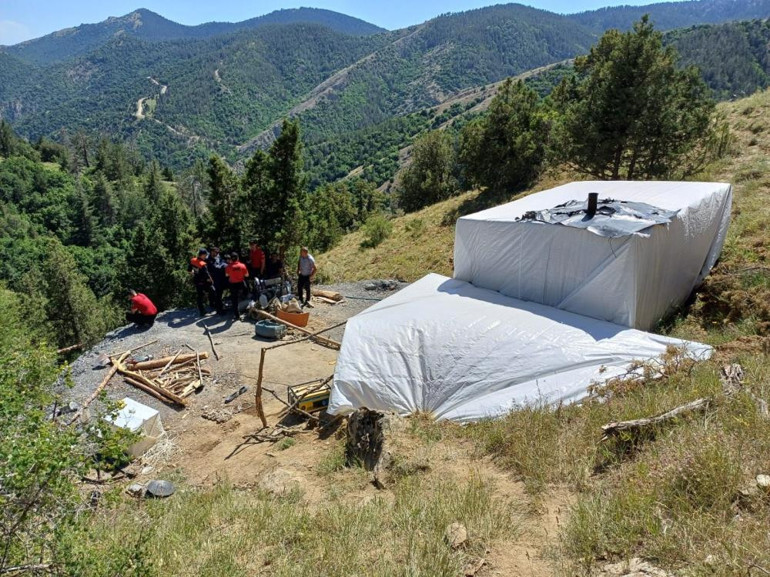 Erzurumda taş ocağında göçük: 3 kişi hayatını kaybetti