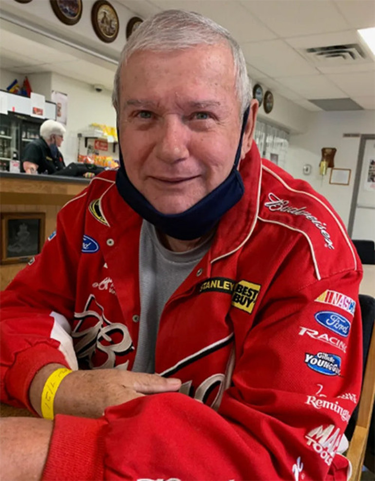 Adı geçtiğinde milyonların yüreği sızlıyor... Ünlü oyuncunun ailesinde bir trajedi daha... Annesi ve babası bir ay arayla öldü...