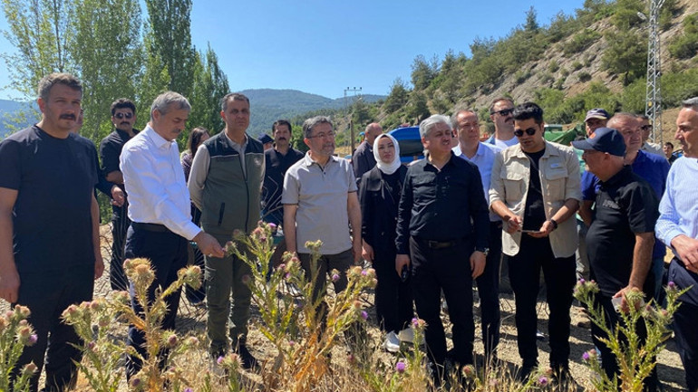 Son dakika haberi: Orman yangınlarına havadan ve karadan müdahale ediliyor | Dehşet anları kamerada: Geri çık ağabey yanacağız
