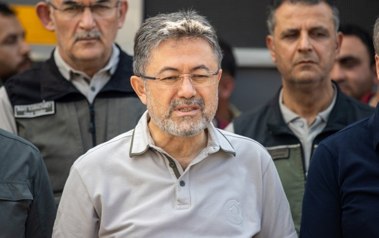 Son dakika orman yangınları: Ciğerlerimiz yanıyor... Orman yangınlarında son durum... Bakan Yumaklıdan açıklama