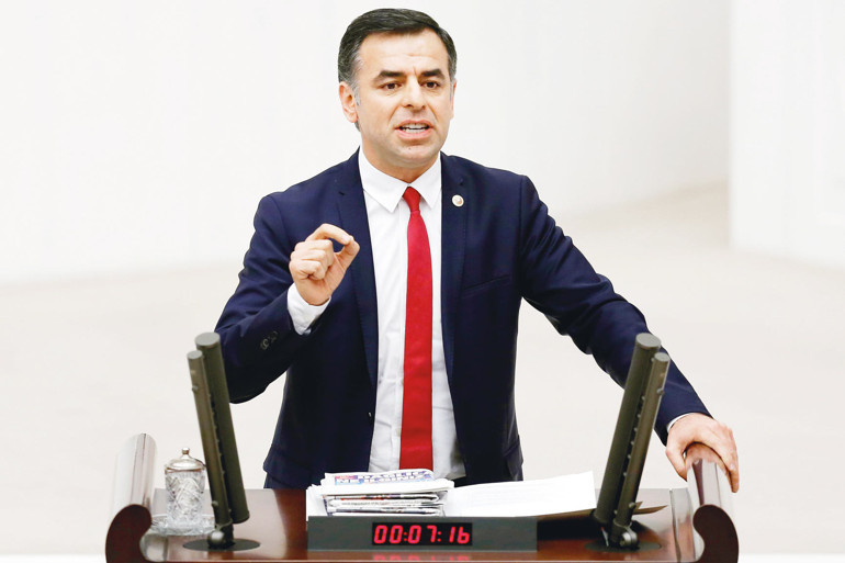 Kılıçdaroğlu’nu partiden atmak kurtuluş mu