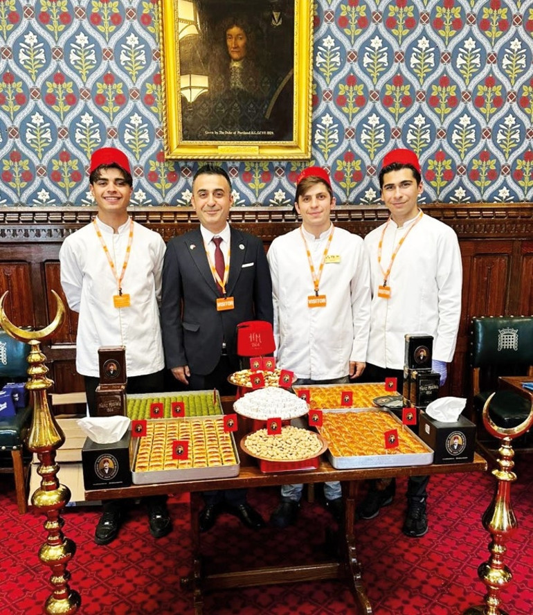 İNGİLİZ PARLAMENTOSUNDA TÜRKİYE ÇIKARMASI