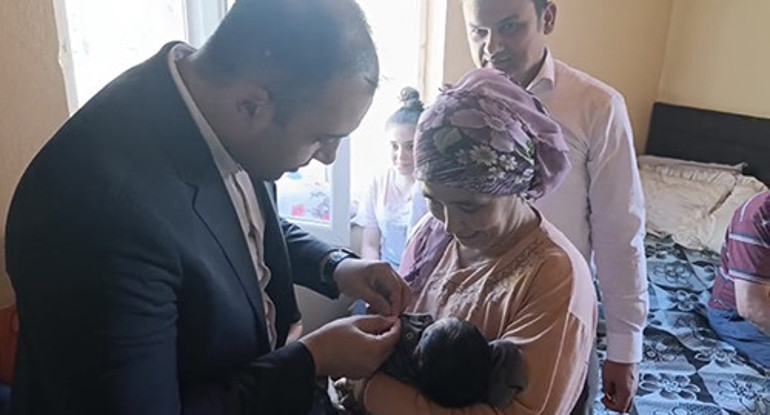 13üncü çocukları dünyaya geldi Kaymakam: Aile Yılına damga vurdular