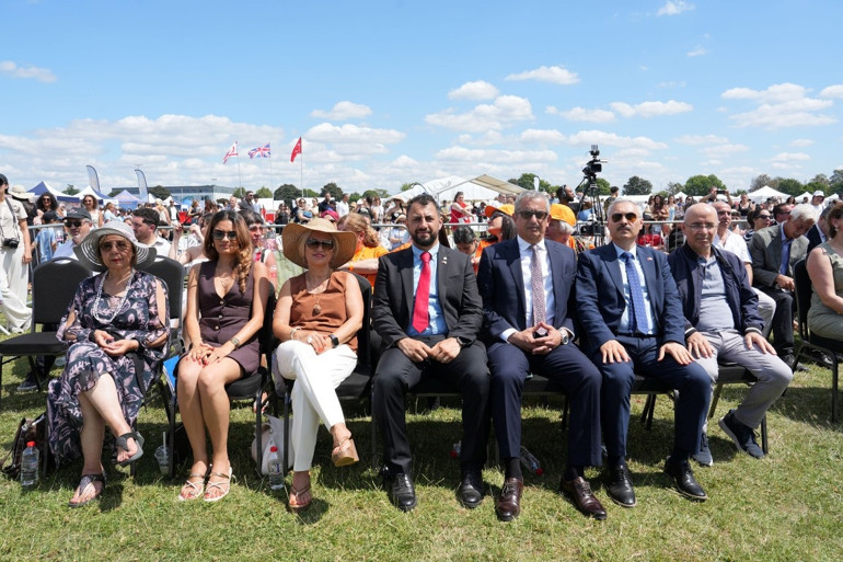 Londra’da 8. Kıbrıs Türk Kültür Festivali’ne iki gün boyunca yoğun ilgi
